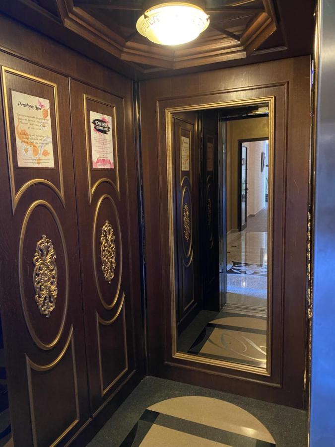 Private Apartments By The Sea With A Large Terrace In Apart Hotel! بوموري المظهر الخارجي الصورة