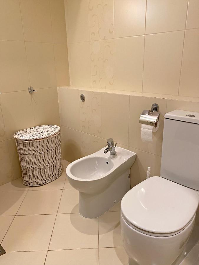 Private Apartments By The Sea With A Large Terrace In Apart Hotel! بوموري المظهر الخارجي الصورة